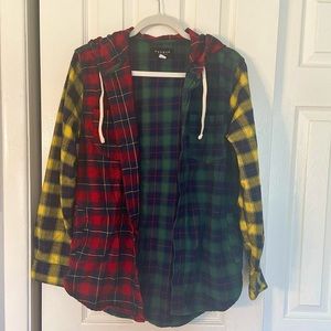 PacSun Colorblock Hooded Flannel Size Medium